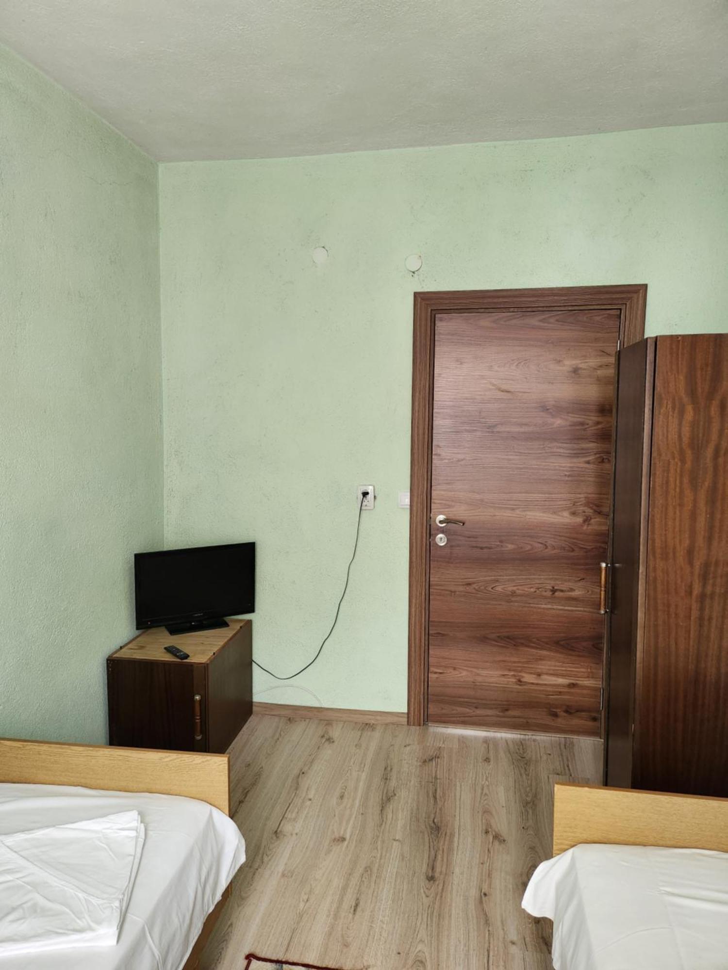 Apartment Lachevi Sandanski Luaran gambar