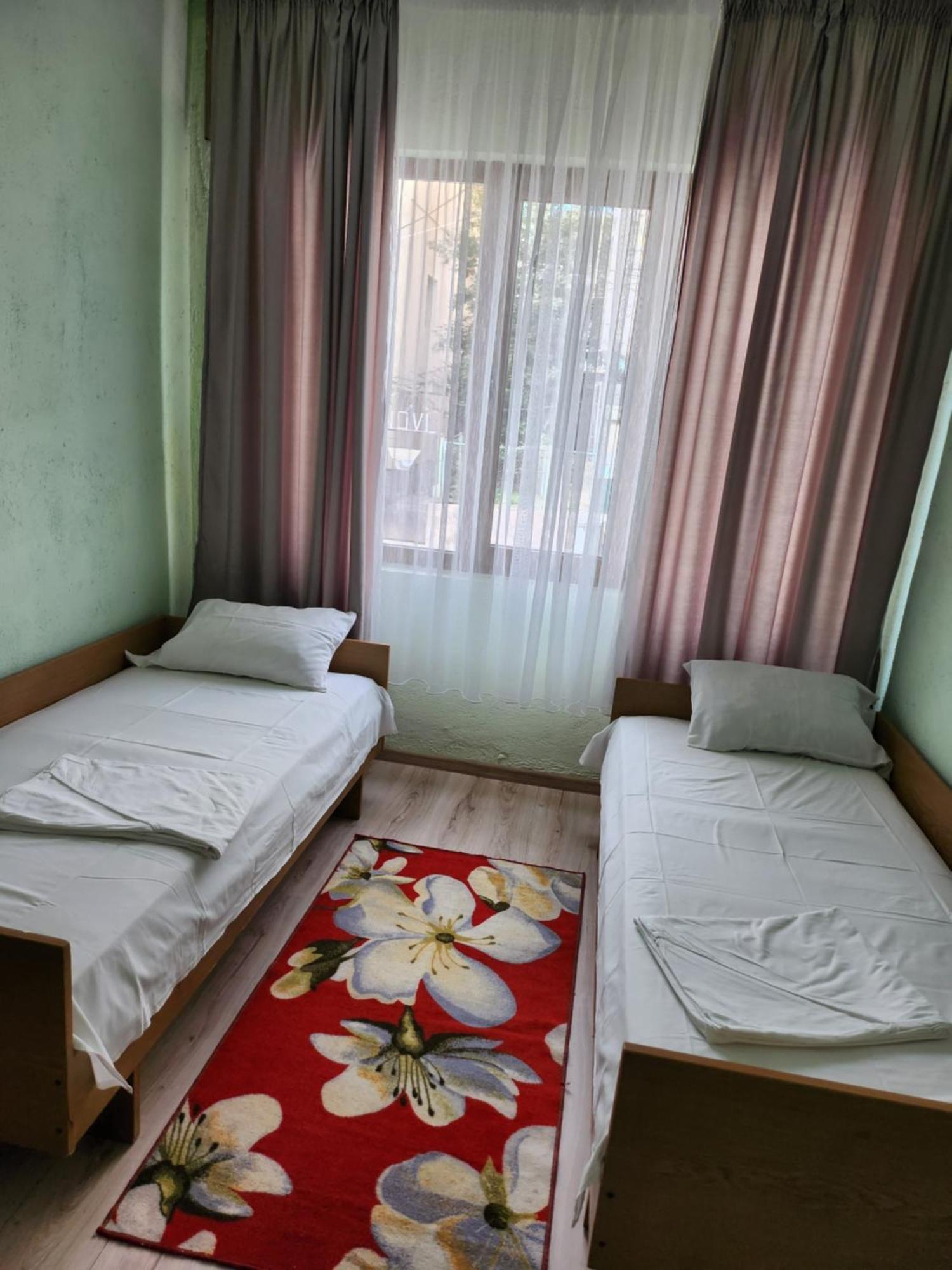 Apartment Lachevi Sandanski Bilik gambar